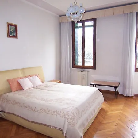 Bella Vista Apartment